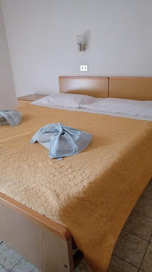Hotel Villa Del Prato Cucina Romagnola E Possibilita Pacchetto Spiaggia Bellariva Di Rimini Exterior foto