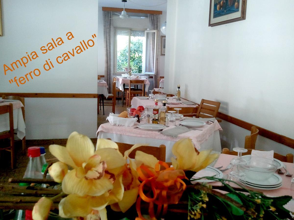 Hotel Villa Del Prato Cucina Romagnola E Possibilita Pacchetto Spiaggia Bellariva Di Rimini Exterior foto